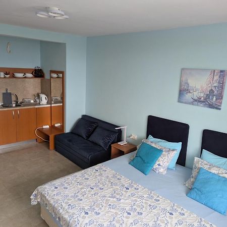 סינמורץ Guest House Chalakov מראה חיצוני תמונה
